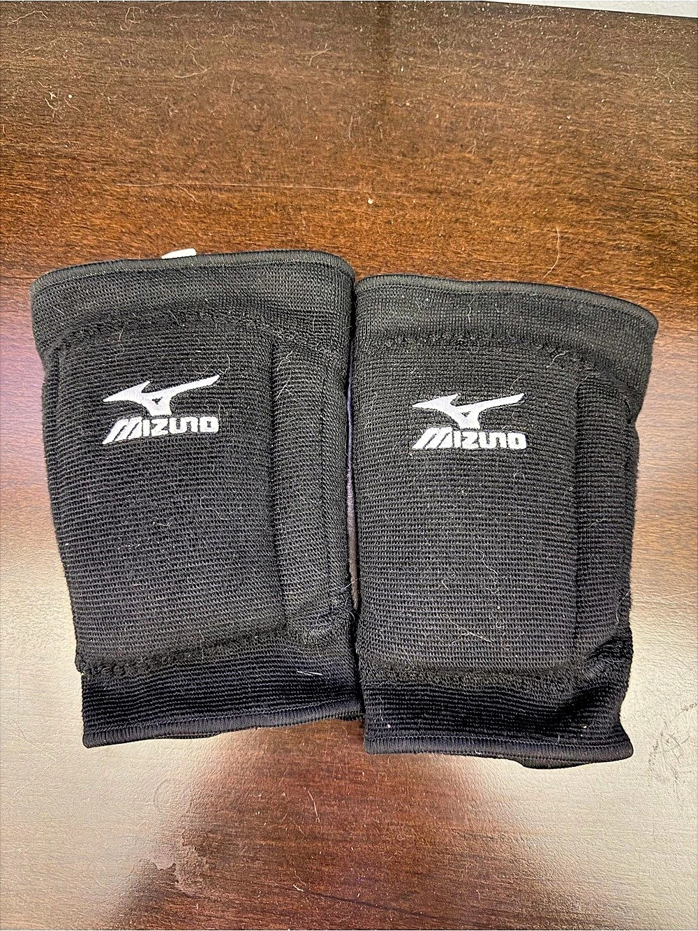 Mizuno MZ-YOUTH T10 PLUS Black Athletic knee pads